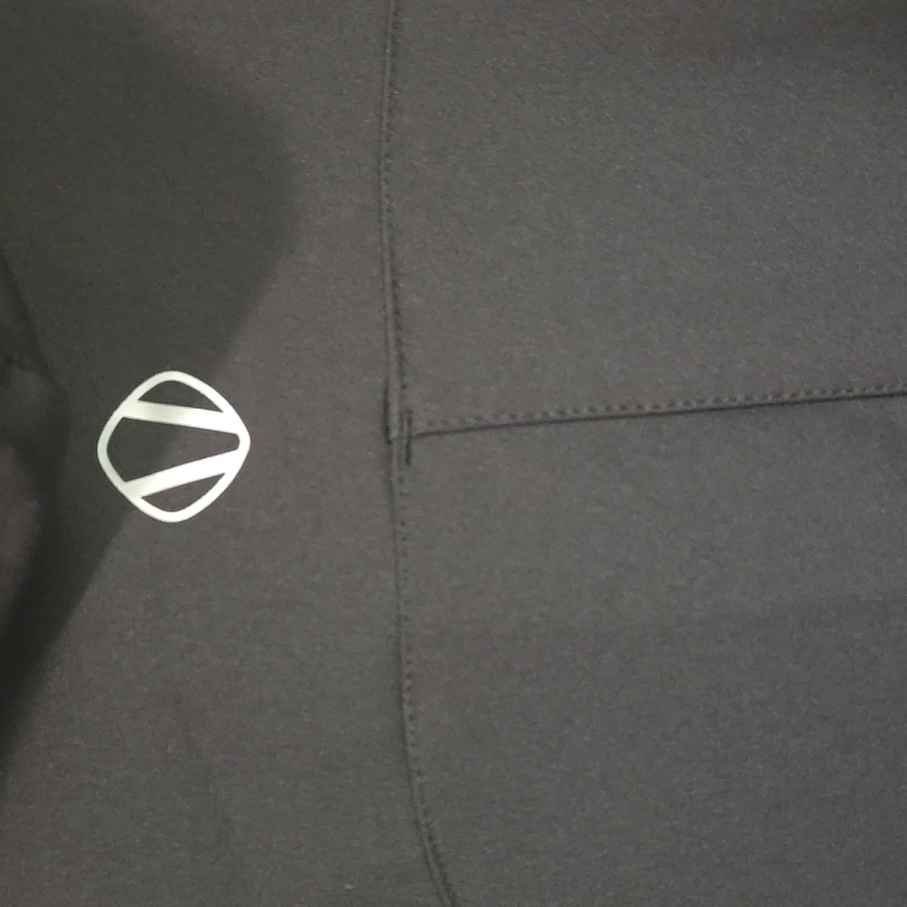 Sunice Black Softshell Jacket In Size Large - Picture 7 of 11